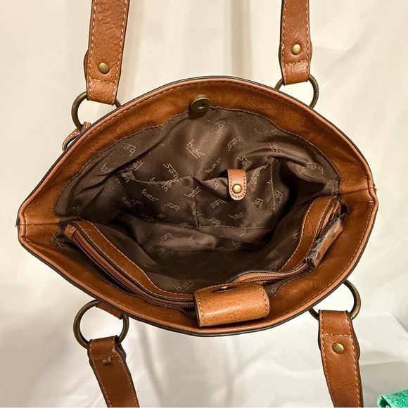 b.o.c. Embossed Shoulder Bag - Picture 10 of 14